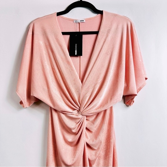 NWT Fashion Nova Sz Medium Pink V-Neck Dolman Sleeve Front Split Ruched Dress - Picture 6 of 12